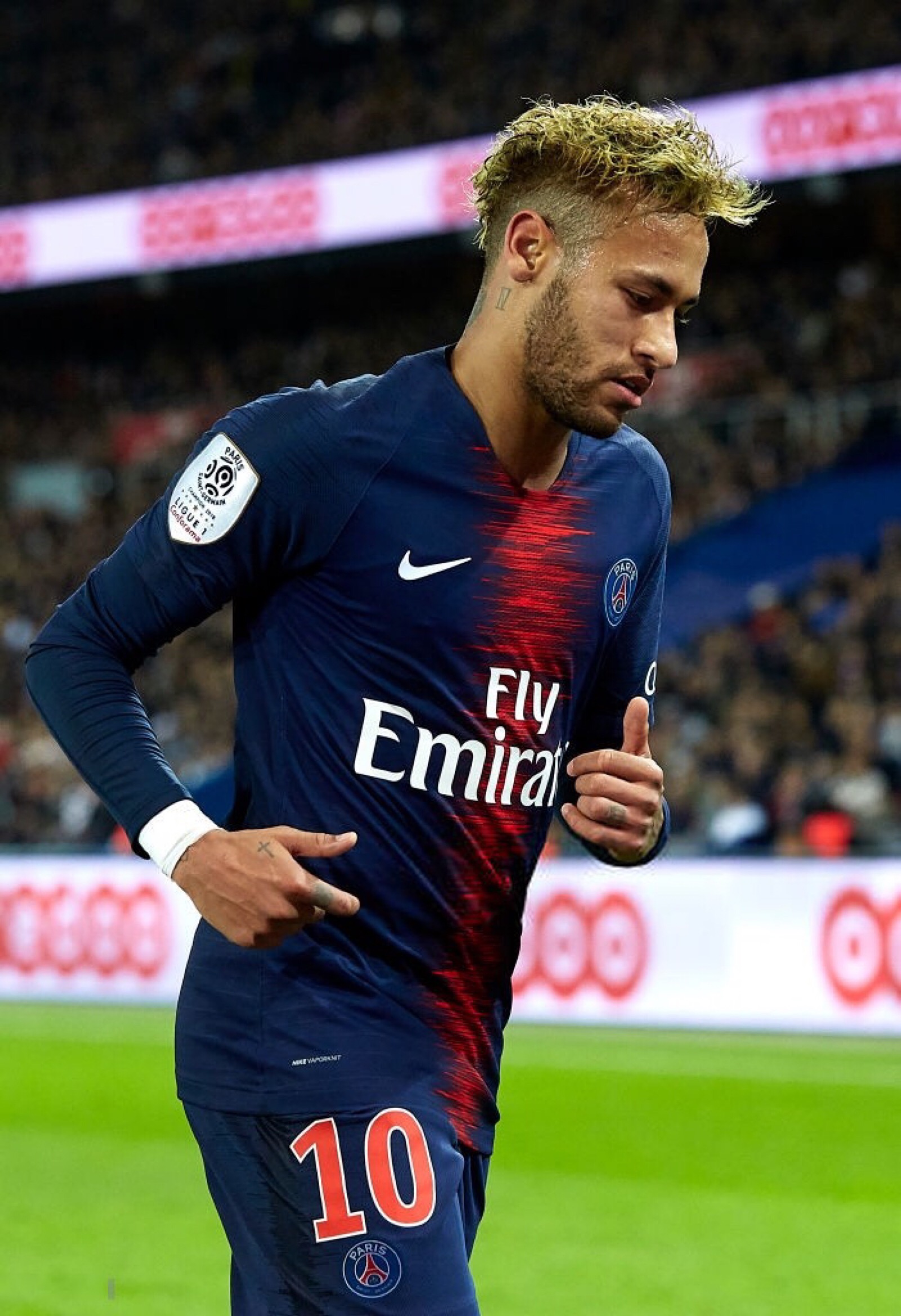 早报：功成名就不是目的，让自己快乐快乐这才叫做意义