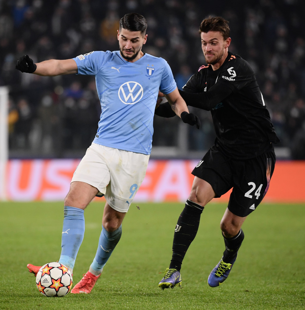 莱默尔：送出2个点球让比赛变复杂，能利用定位球让我们满意