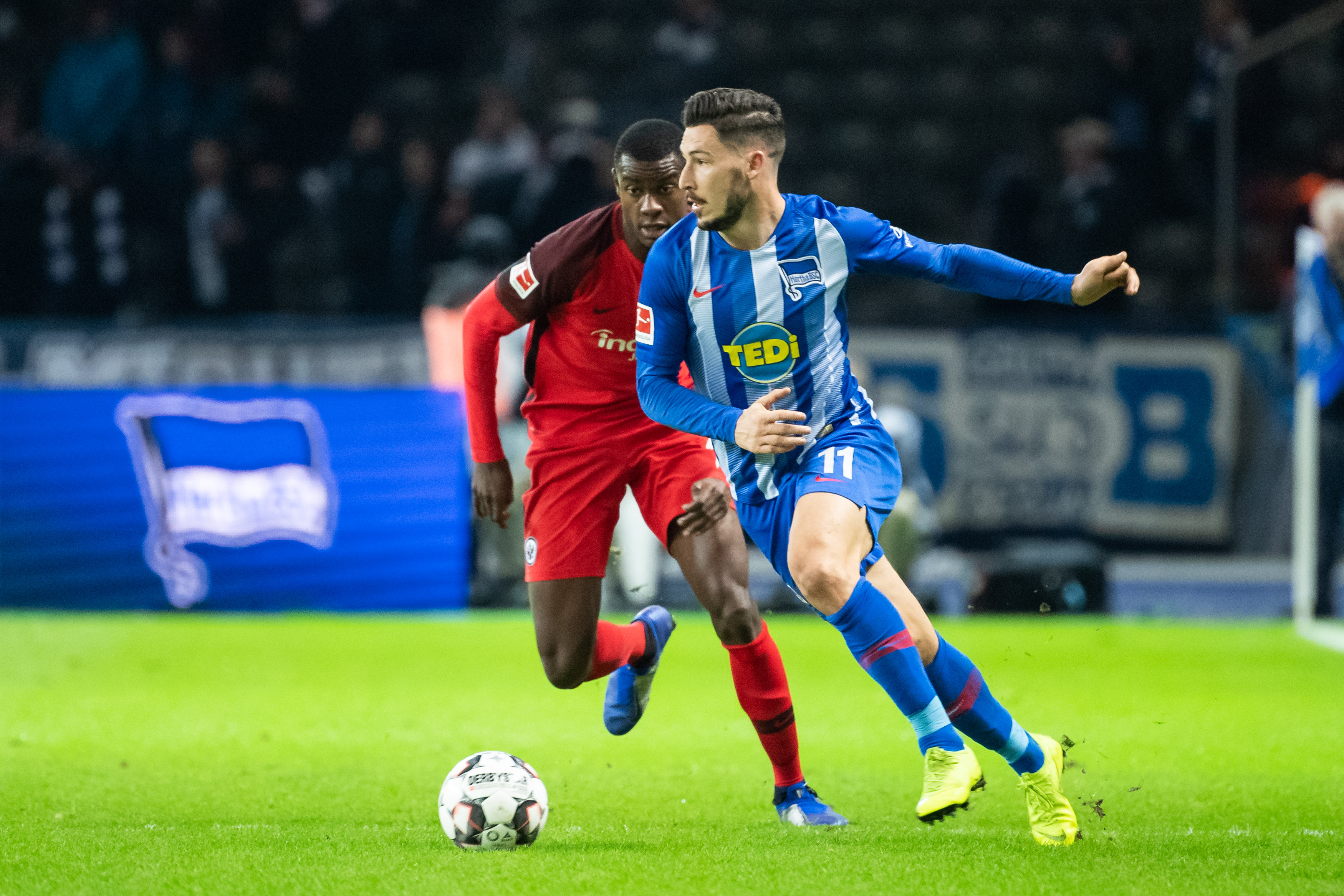 3年蛰伏，1个悬念：郑钦文的2026能否上演王者归来？