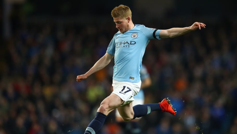 欧文突破防守送出关键助攻