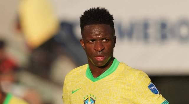 沙特记者：萨拉赫冬窗加盟沙特联赛近乎不可能，除非有奇迹