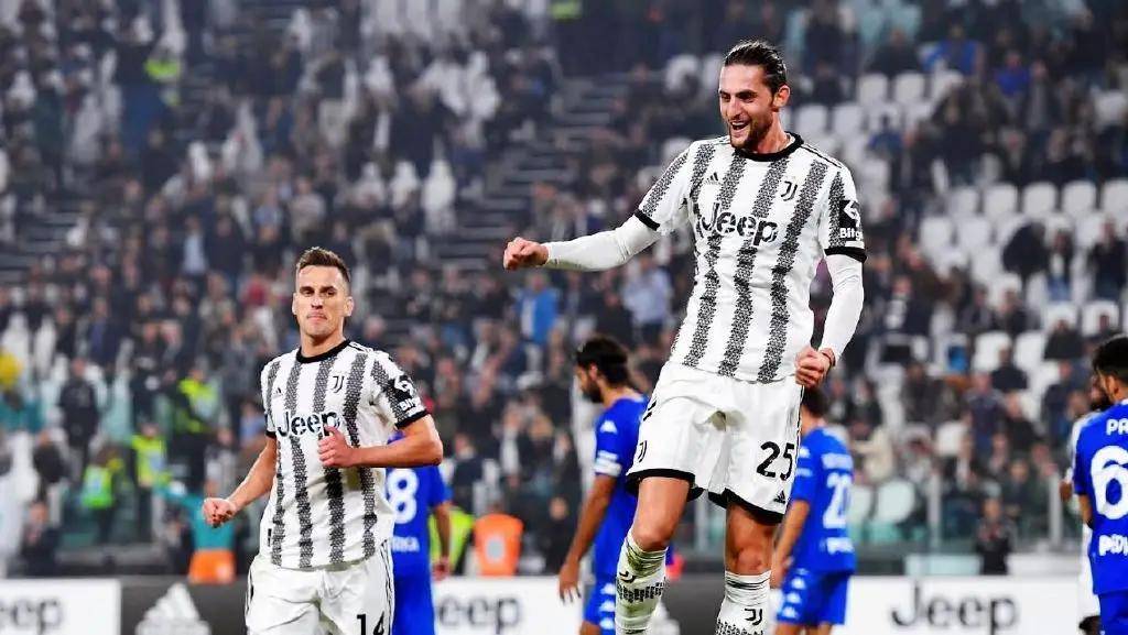 4000万欧潜力！曼联盯上18岁希腊中场，多豪门竞争转会成焦点？