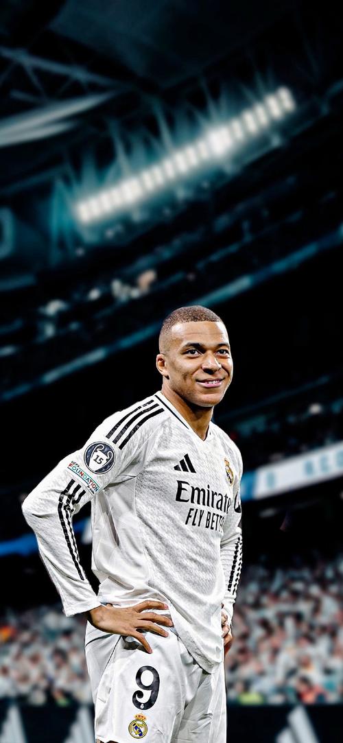 曼联拉什福德末段进球绝杀热刺