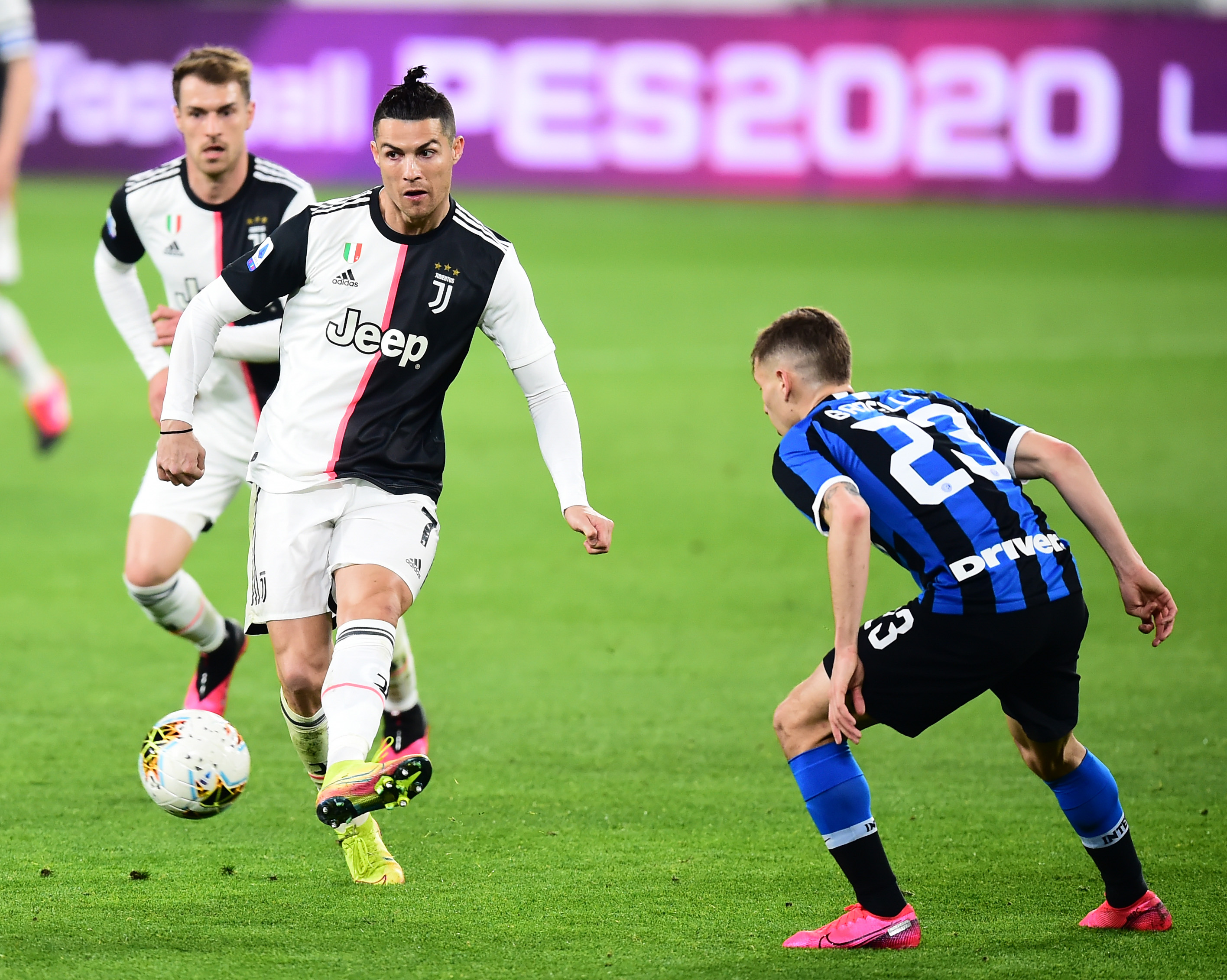 5犯离场却获主帅认可，杨瀚森首次先发4+5+2+，开拓者惨败灰熊