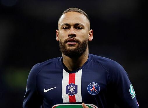 弗里克：拉菲尼亚回归对球队非常利好，我们仍有需要改进之处