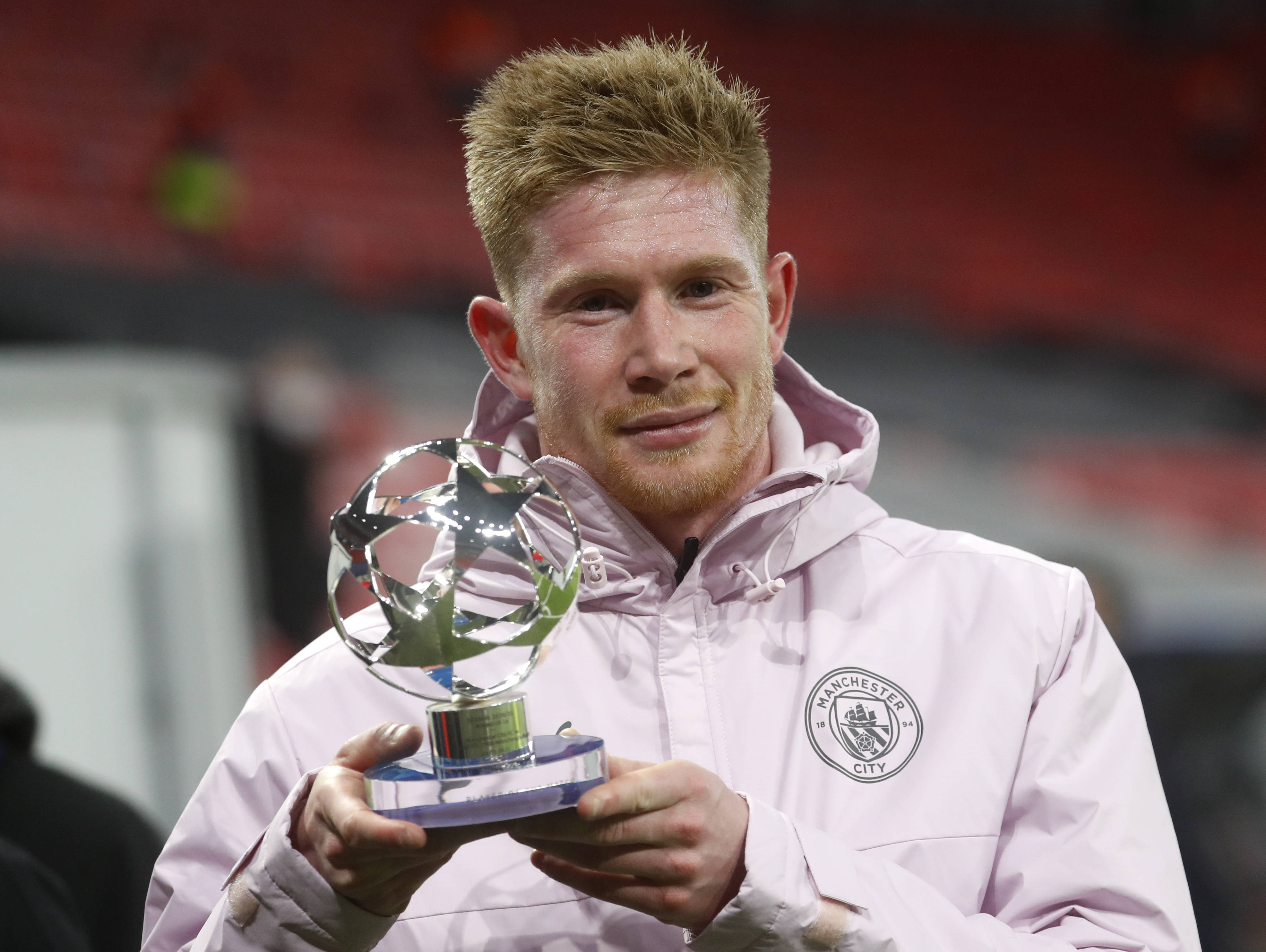 中超：武汉三镇2-0战胜浙江队（中超战报：武汉三镇2-0力克浙江队）