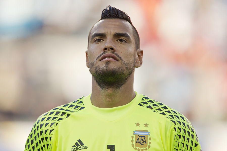 曼城外租小将雷斯：从游戏操控哈兰德到成为队友，太有成就感（曼城外租小将雷斯：从游戏里操控哈兰德到现实并肩作战，成就感拉满）