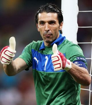 塞尔塔主帅：皇马正变得越来越全面，阿隆索将会取得非凡成就