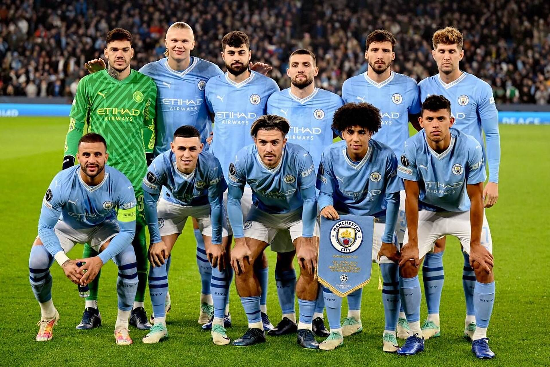 凯恩回应与巴萨传闻：我没和任何人接触，现在在拜仁很开心