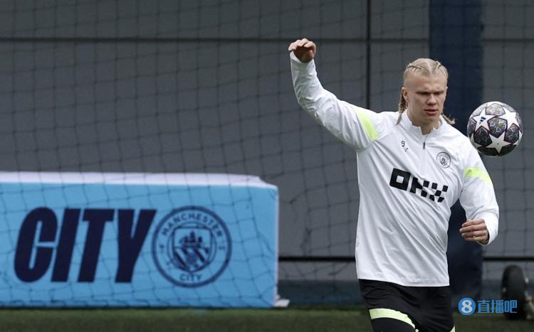 利物浦vs桑德兰：萨拉赫连场替补，伊萨克、维尔茨出战（利物浦迎战桑德兰：萨拉赫再度替补，伊萨克、维尔茨出战）