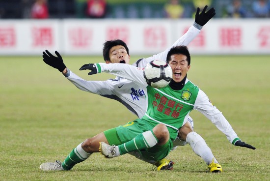 西甲：巴萨主场3-0完胜瓦伦西亚（西甲-巴萨主场三球零封瓦伦西亚）