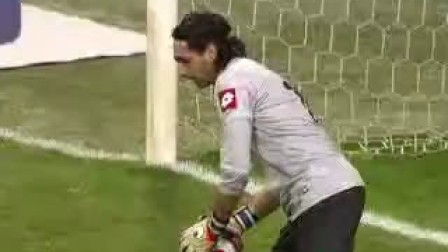 里贝里社交媒体分享与齐达内合照