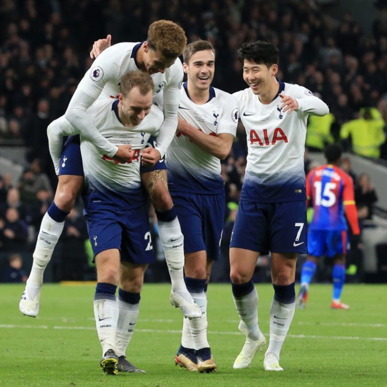 16／16，德国队史16次参加世预赛全部晋级，胜率80%仅负4场