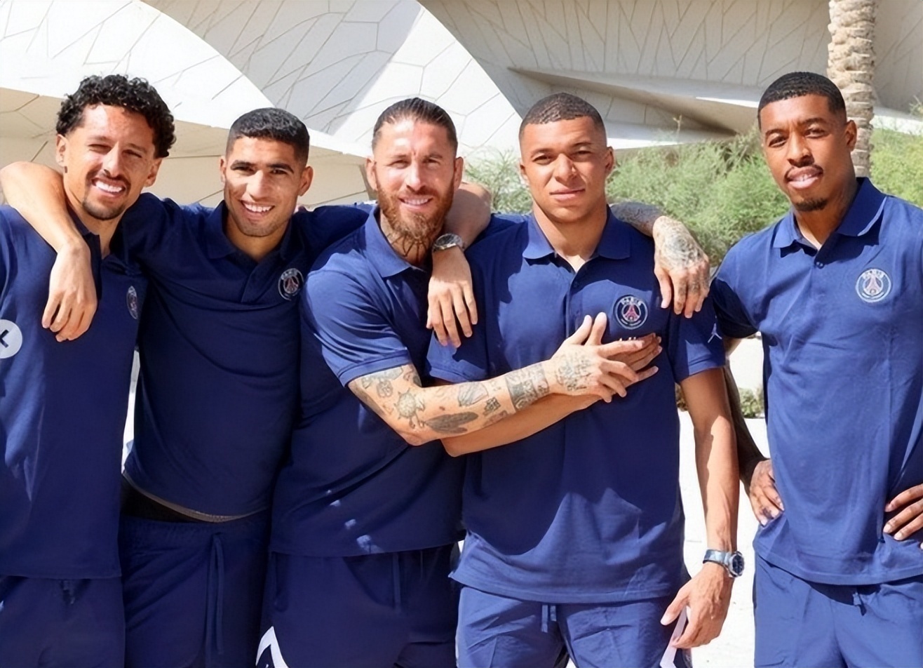 单节41分+21-0攻击波！库里31分带队血洗爵士，勇士终结三连败重返西部前八